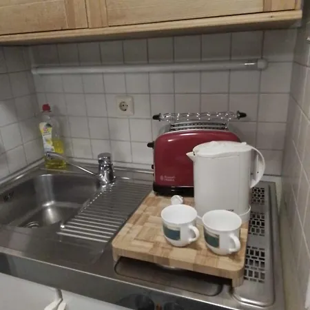 Privat-zimmer In Am Pfahl Aparthotel *