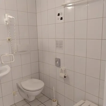Privat-zimmer In Am Pfahl *